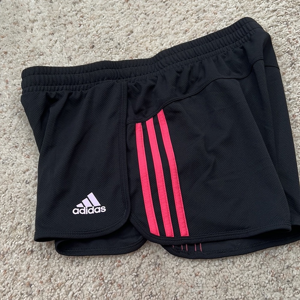FINAL PRICE🐣 Adidas short - Picture 2 of 3